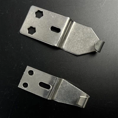 Ferragens para ganchos Crescent Lock Keeper